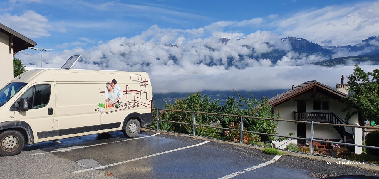 (3979) Grône - 16 Route du Bisse de Grône — foto