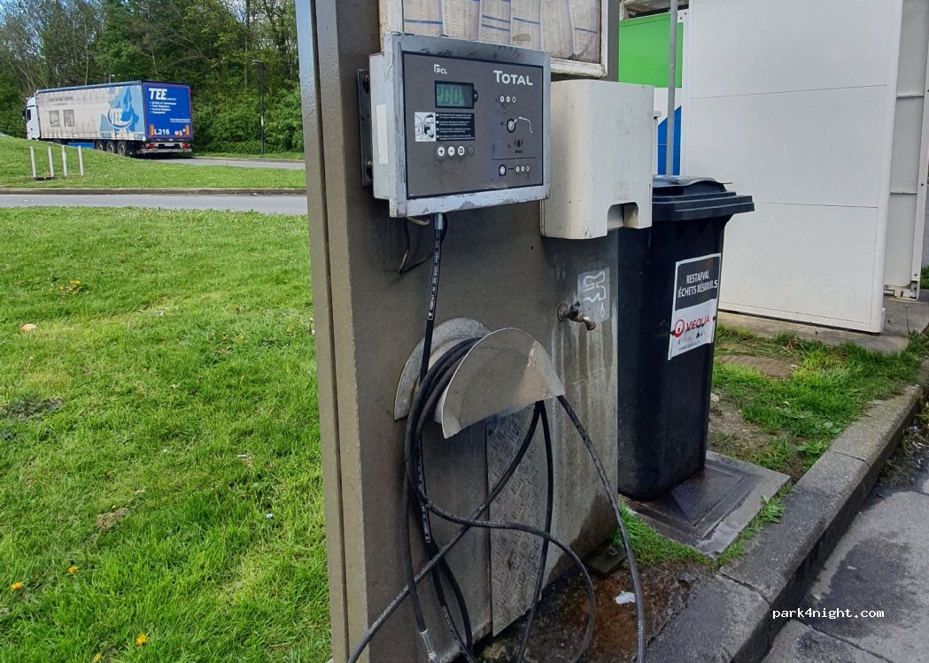 (1400) Nivelles - A7 — foto