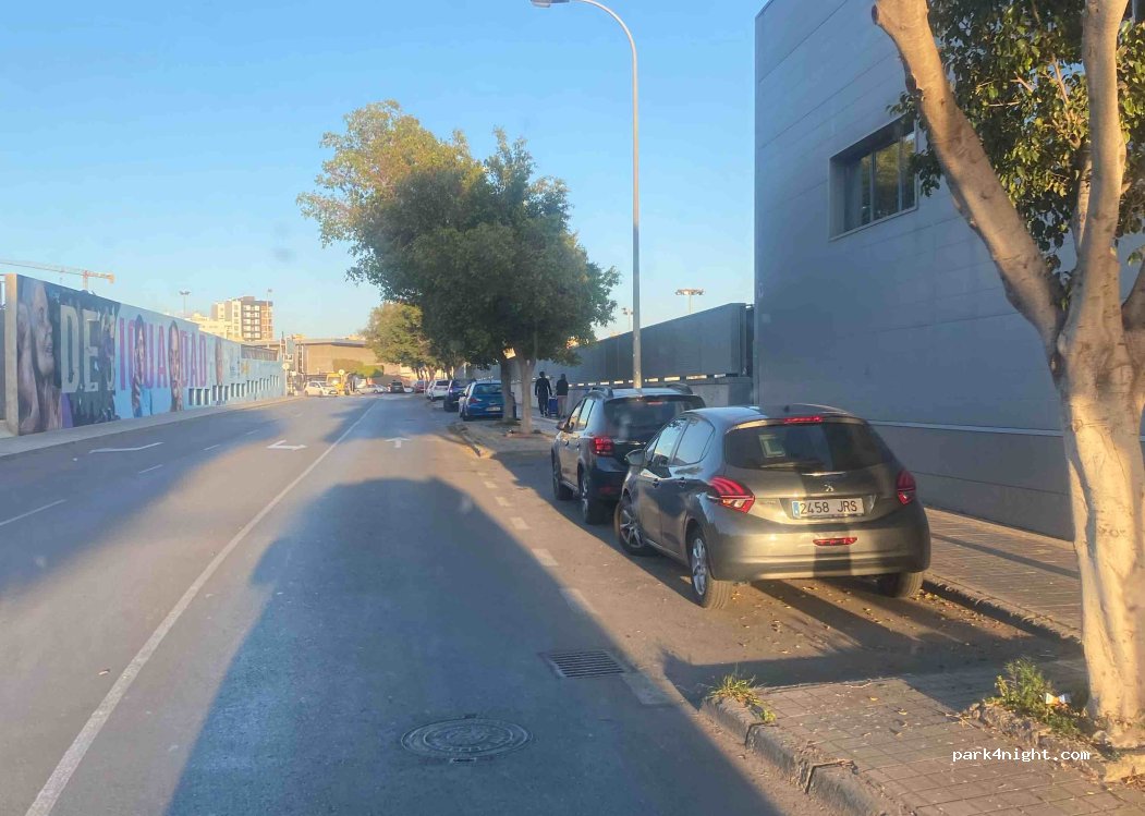 (04006) Almería - Calle Emilio Campra Bonillo — foto 2