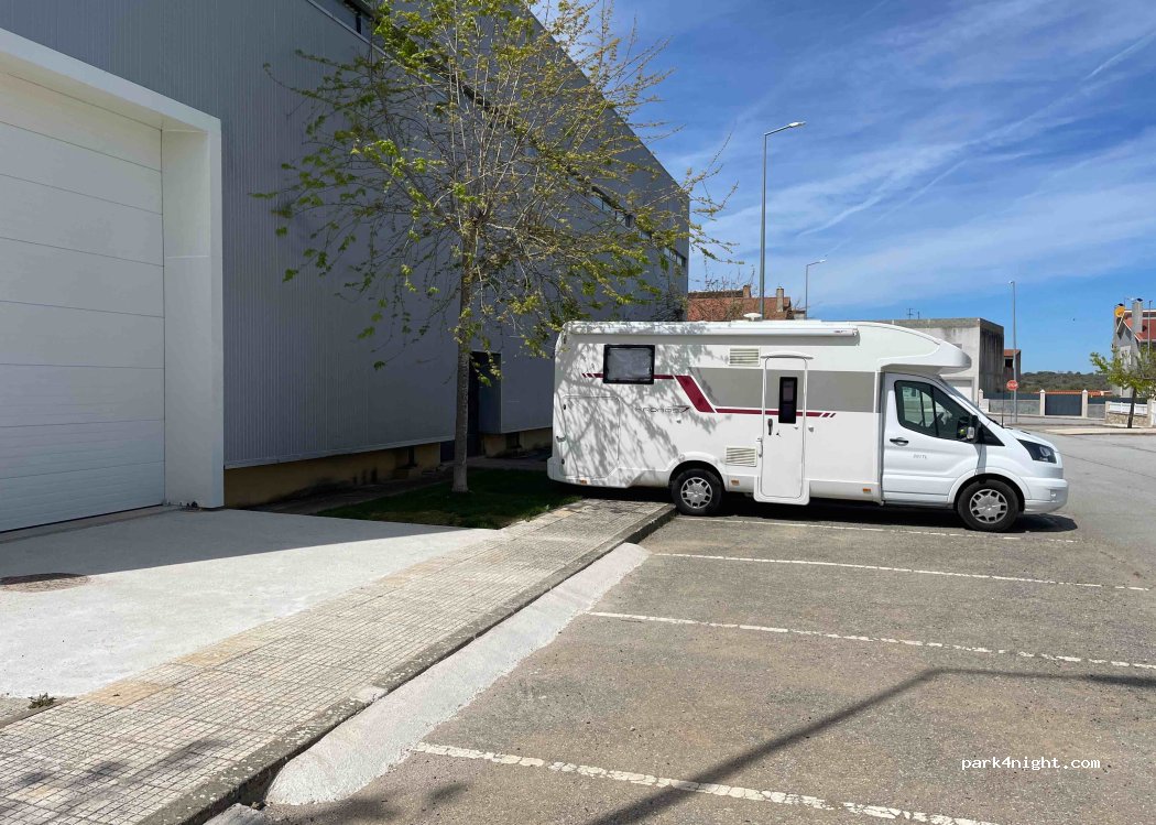 (5200-055) Bemposta - Unnamed Road — foto 2