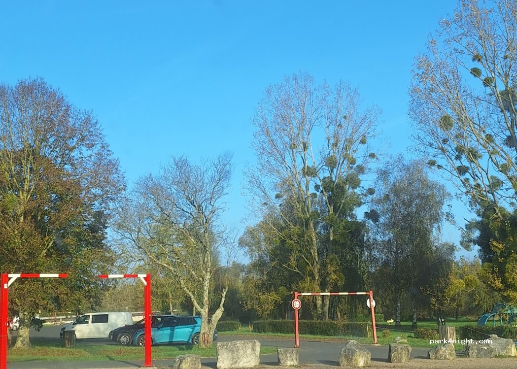 (51290) Giffaumont-Champaubert - D13 — foto 2