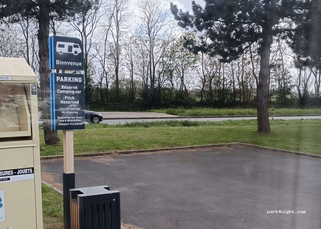 (80130) Friville-Escarbotin - 12 Avenue du Parc — foto