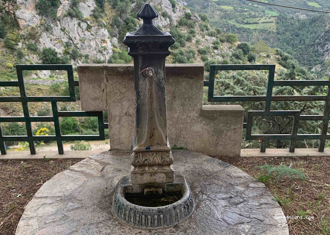 (87010) Civita - 27 Via San Leonardo — foto