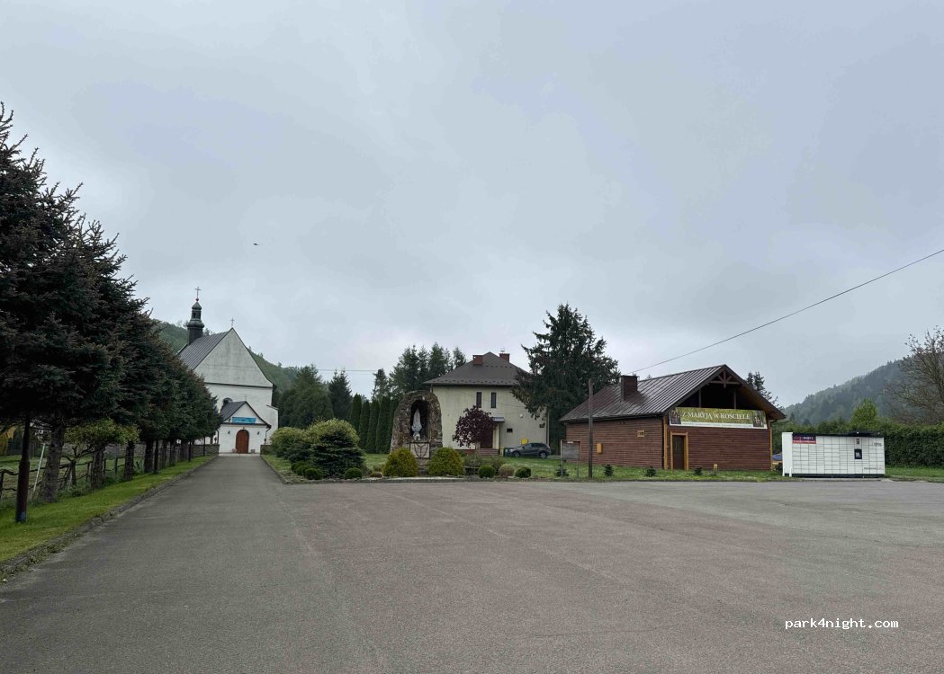 (38-503) Mrzygłód - Unnamed Road — foto