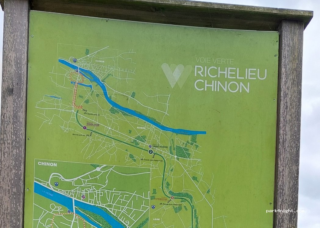(37120) Richelieu - 11 Avenue de la Gare — foto