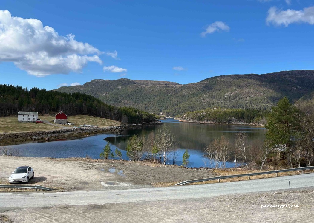 (7257) Snillfjord - 321 Åstfjordsveien — foto