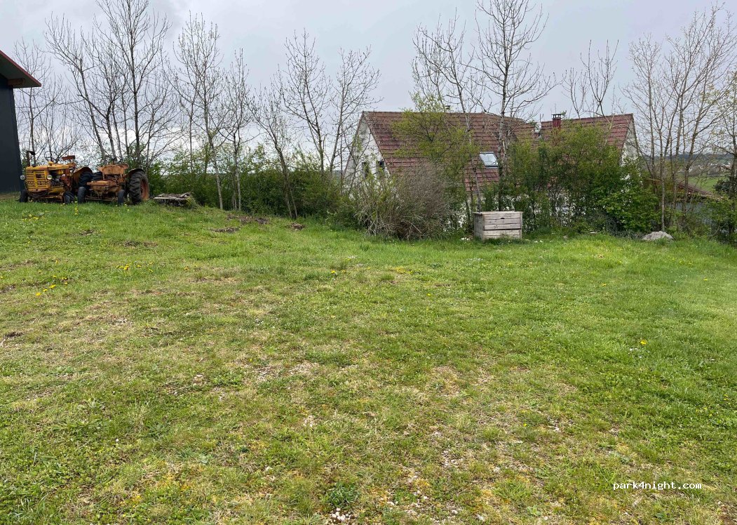 (39300) Le Latet - 12 Rue Maison Commune — foto 2