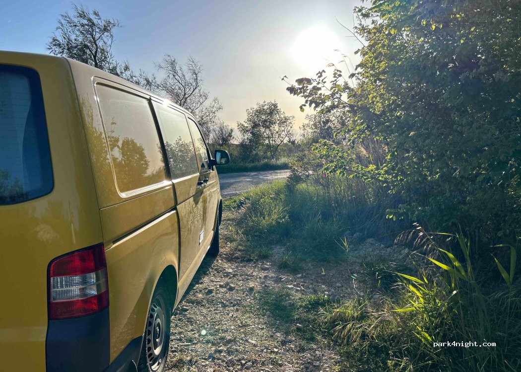 (13129) Arles - Route de la Mer — foto 3