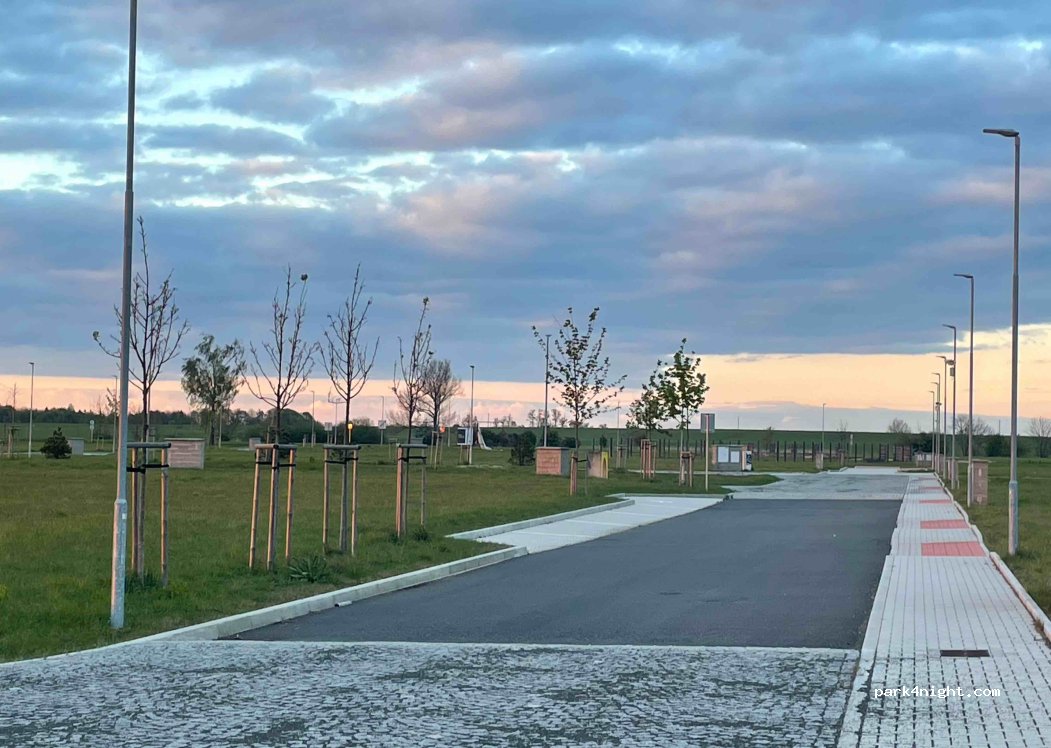 (290 01) Choťánky - Unnamed Road — foto