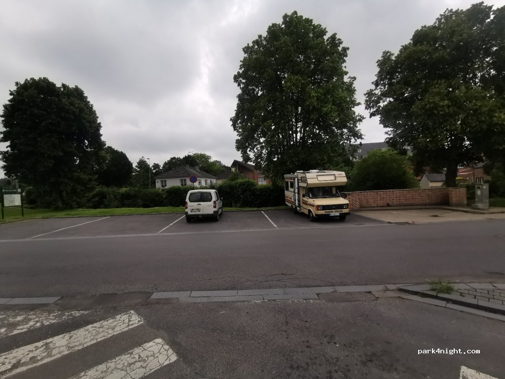 (80600) Doullens - 2 Rue du Pont à  l'Avoine — foto 3