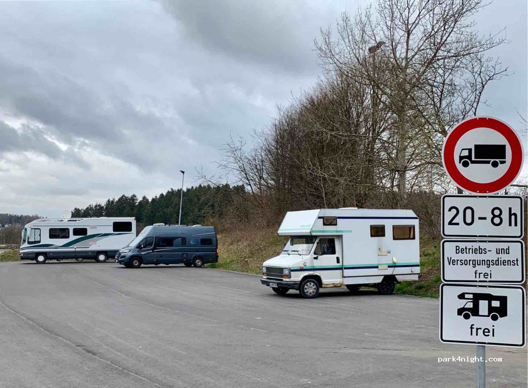 Wohnmobilstellplatz Nümbrecht — foto
