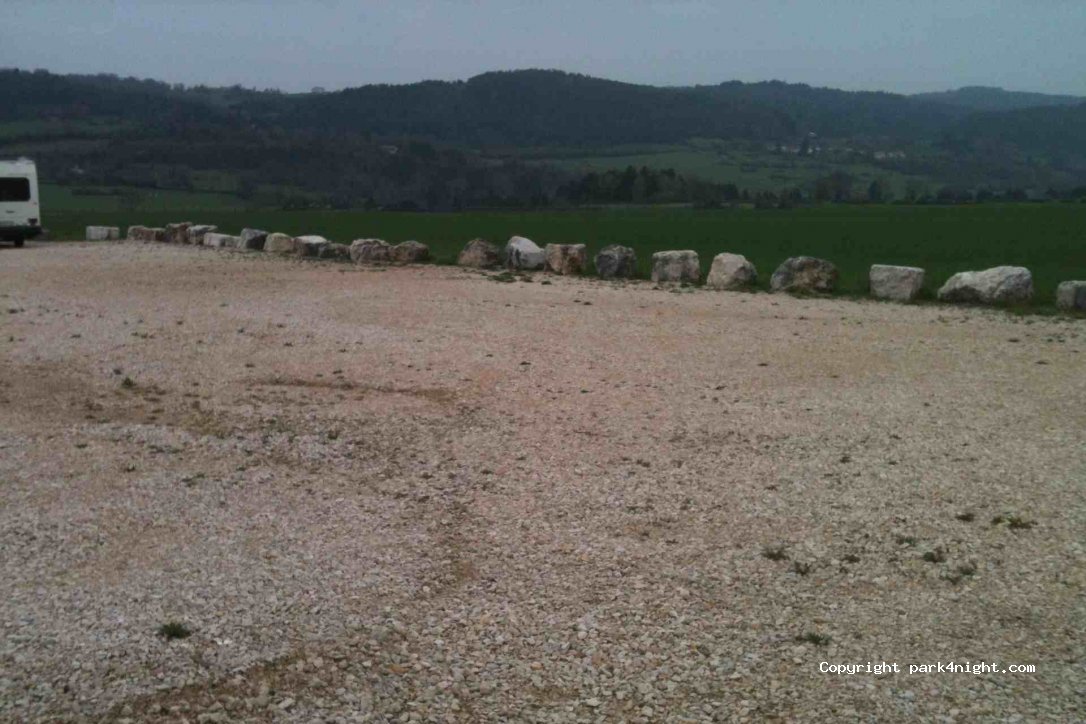 Aire de camping car Izernore — foto