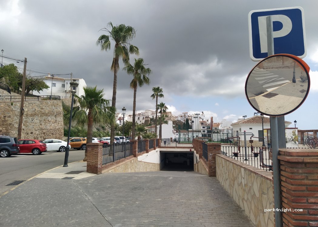 (29716) Canillas de Aceituno - 20 Avenida Andalucia — foto