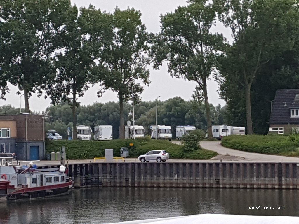 (6701 PC) Wageningen - 16 Pabstsendam — foto