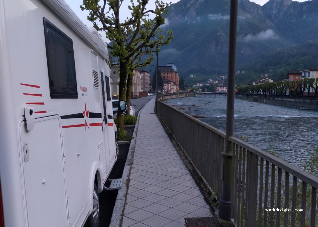(24016) San Pellegrino Terme - 14 Via dei Partigiani — foto