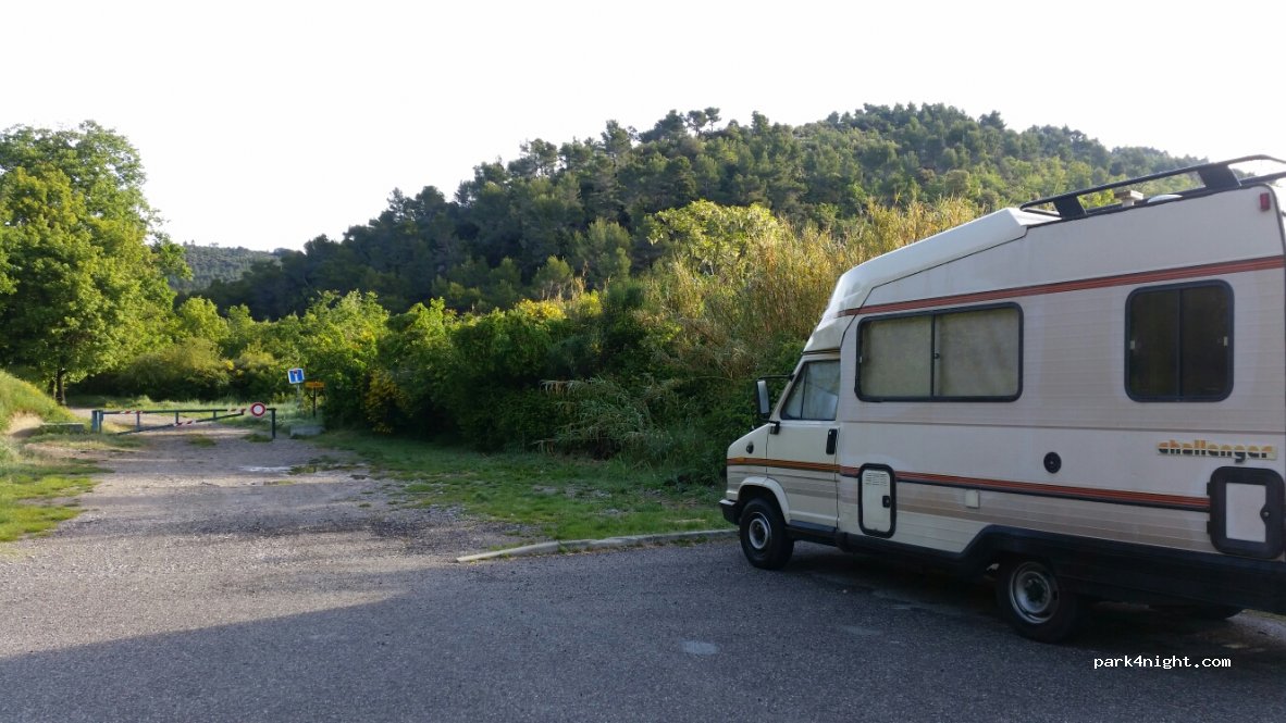 (04100) Manosque - 260 Montée de Saint-Martin-les-Eaux — foto 2