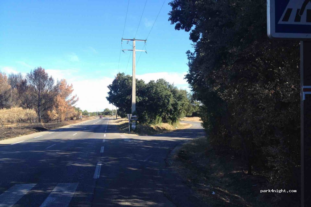 (30400) Villeneuve-lès-Avignon - 1 Traverse de Pierre Longue — foto