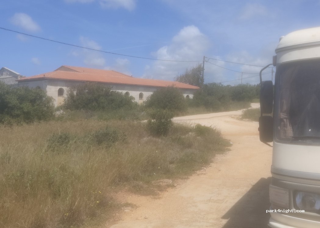 (244 00) Marathopoli - Unnamed Road — foto 2