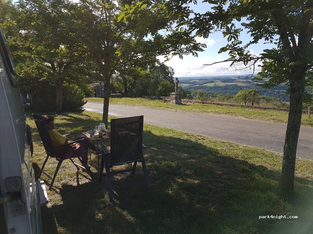 (46100) Faycelles - Le Batut — foto 3