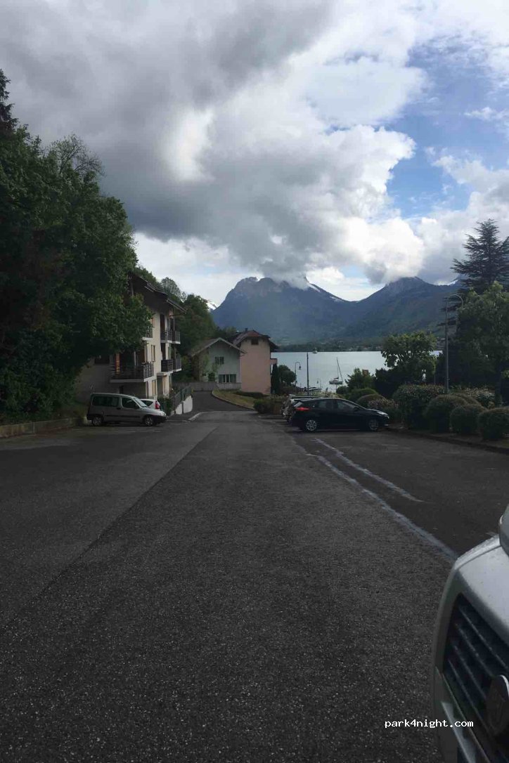(74290) Talloires-Montmin - 678 Route de l'Égalité — foto 2