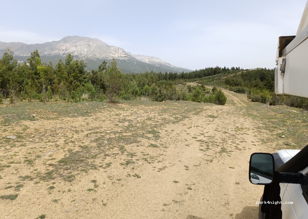 (15802) Yazır - Unnamed Road — foto