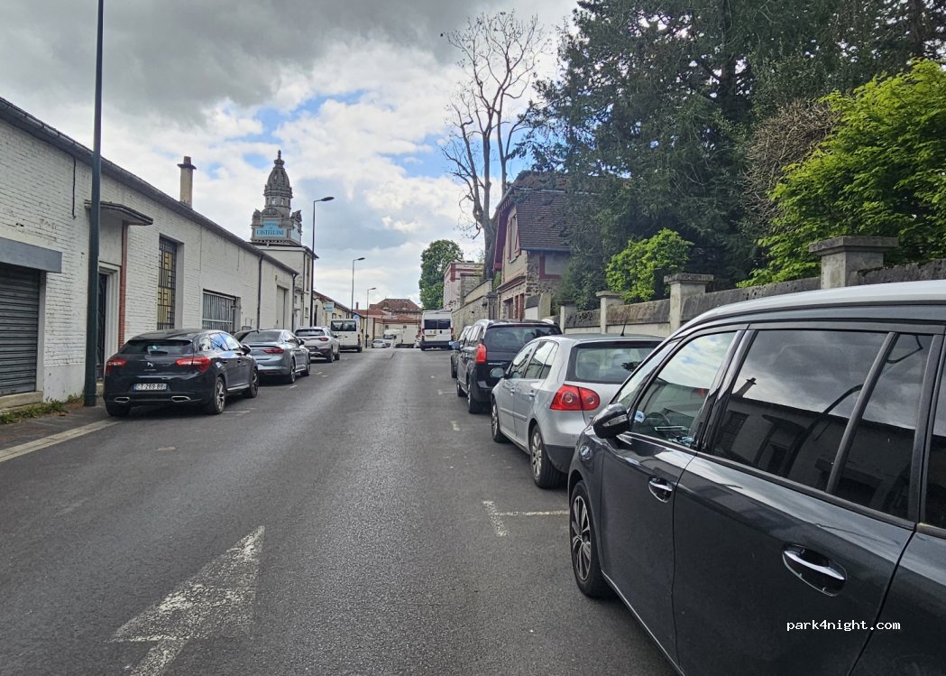 (51200) Épernay - 11 Rue de Metz — foto