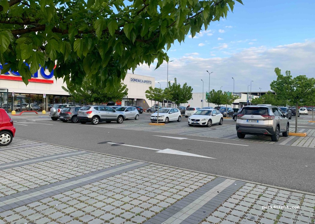 (14100) Asti - 27 Strada Bialera — foto