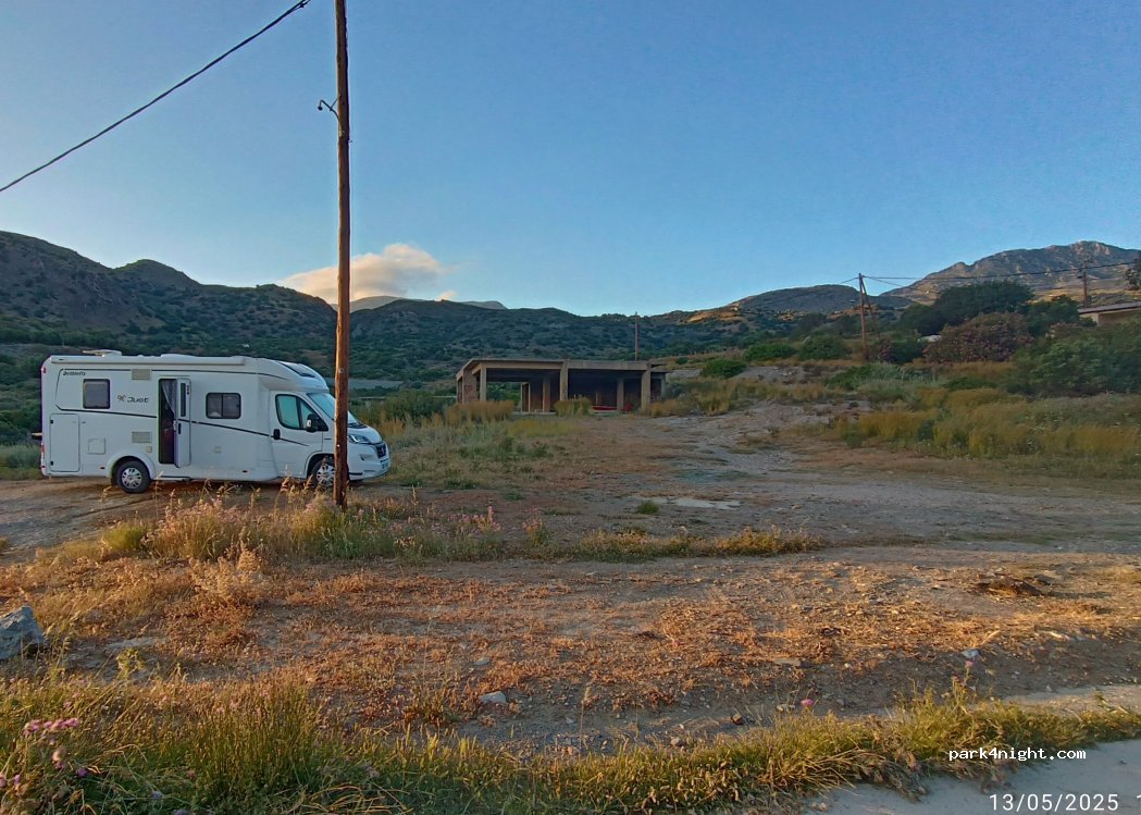 (740 53) Lampi - Unnamed Road — foto 3