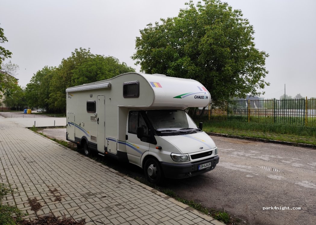 (2140) Botevgrad - Unnamed Road — foto