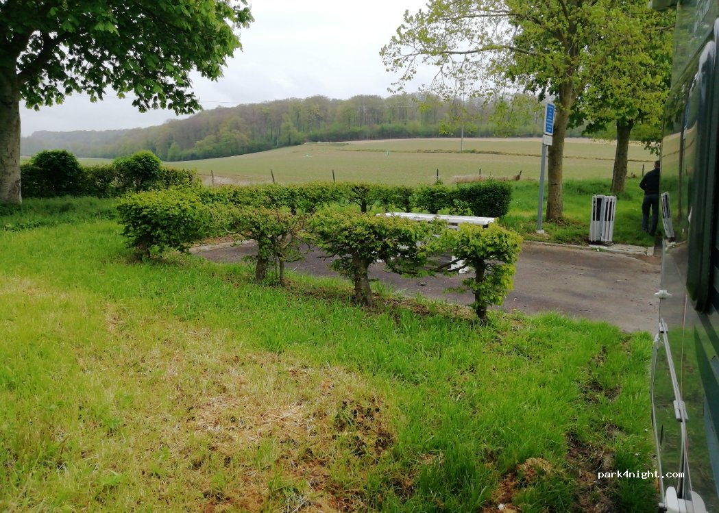 (80600) Mézerolles - — foto