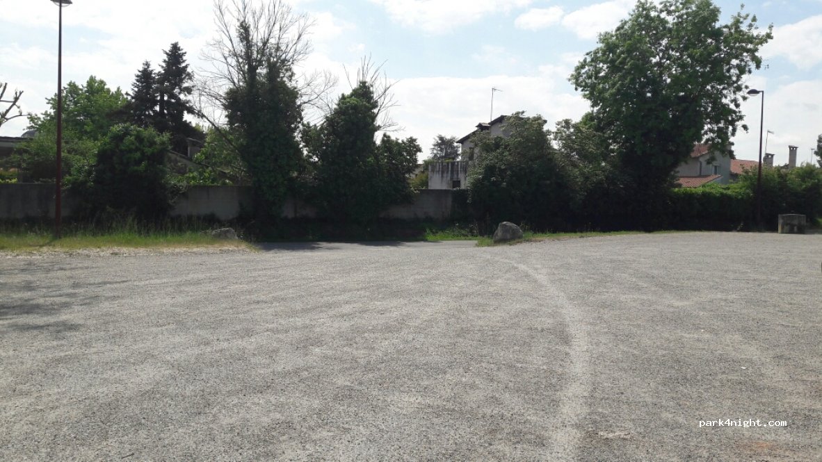 (82100) Castelsarrasin - 420-596 Rue Baptiste Marcet — foto 2
