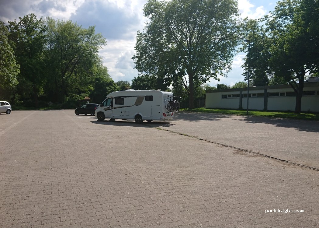 (46535) Dinslaken - 56a Gneisenaustraße — foto 2