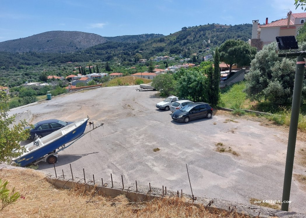 (823 00) Kardamila - Unnamed Road — foto