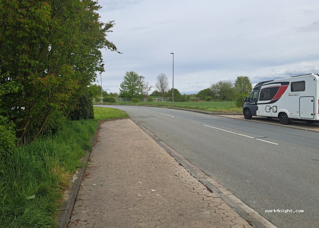(34414) Warburg - 998 Lütkefeld — foto 2