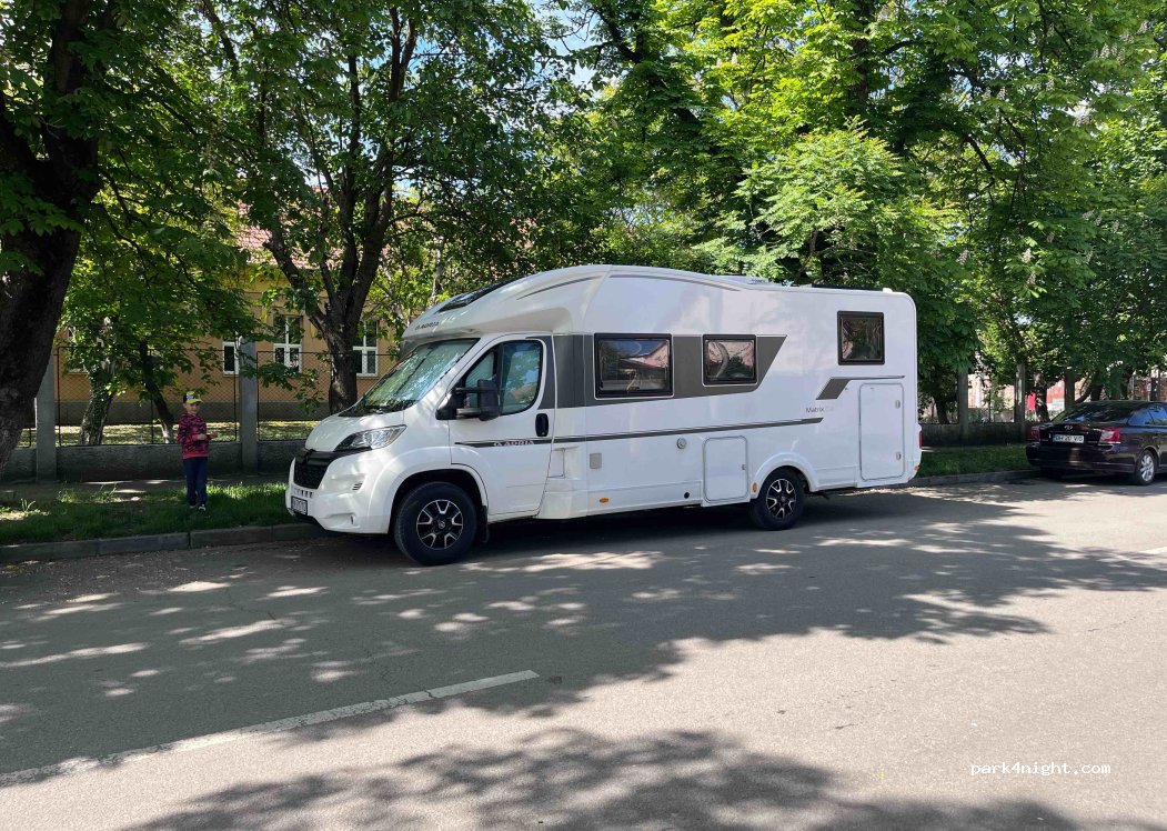 (410060) Oradea - 81 Calea Clujului — foto
