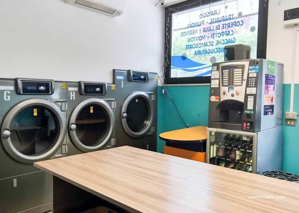(38056) Levico Terme - 60 Corso Centrale — foto