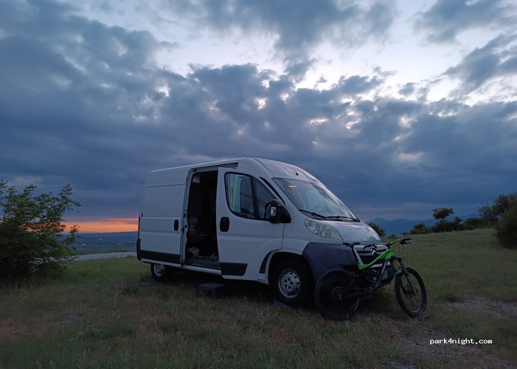 (663 00) Doxato - Unnamed Road — foto