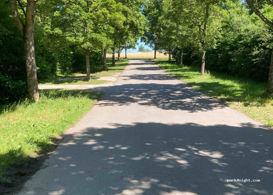 (72124) Pliezhausen - Greutstrasse — foto