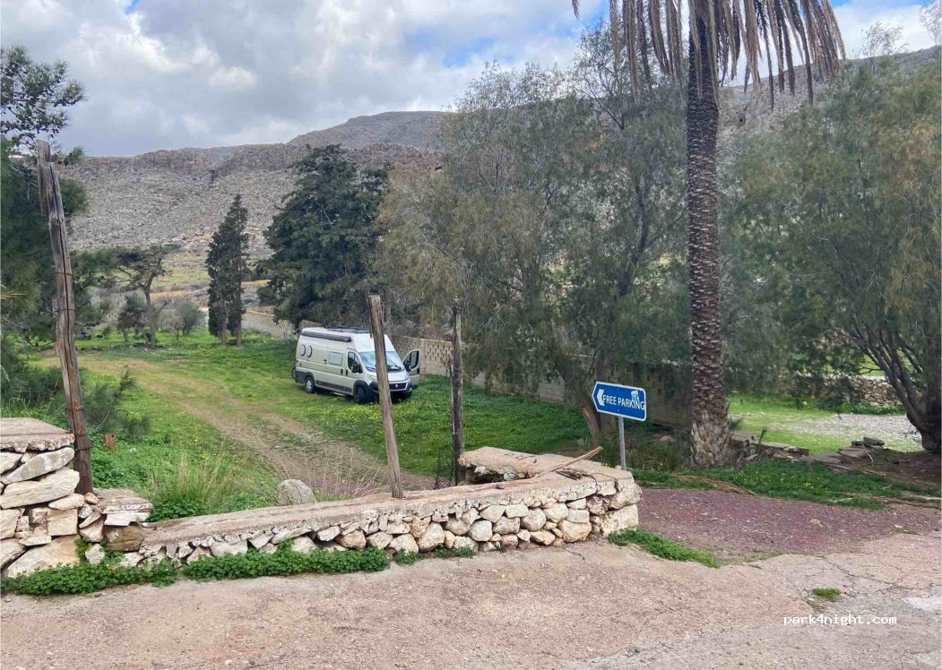 (723 00) Kato Zakros - Unnamed Road — foto 5