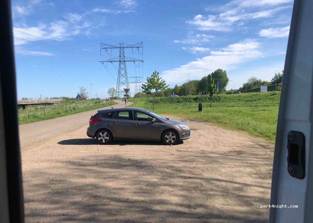 (6109) Maasbracht - Unnamed Road — foto