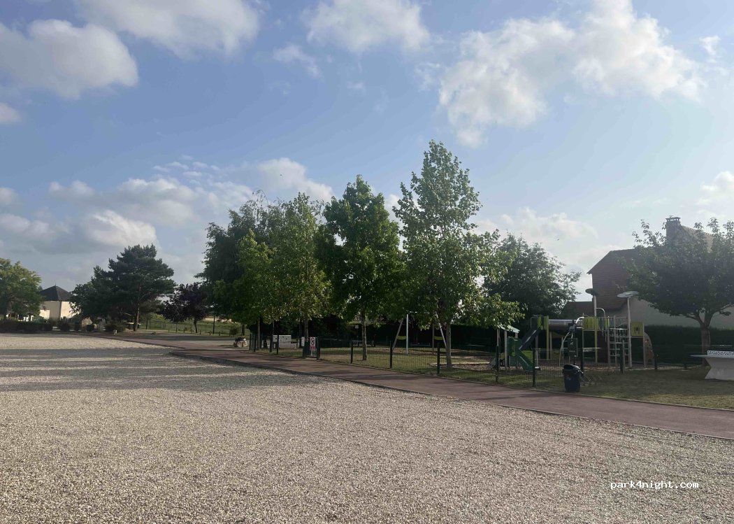 (27340) Criquebeuf-sur-Seine - 162 Rue des Canadiens — foto 2