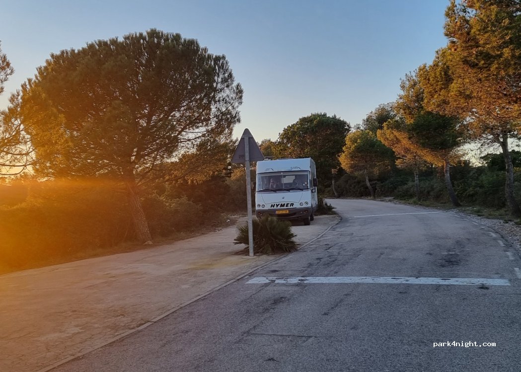 (08870) Begues - Unnamed Road — foto