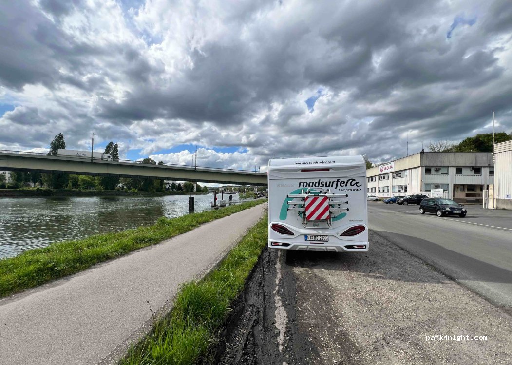 (76000) Rouen - 1 Quai du Pré aux Loups — foto 2