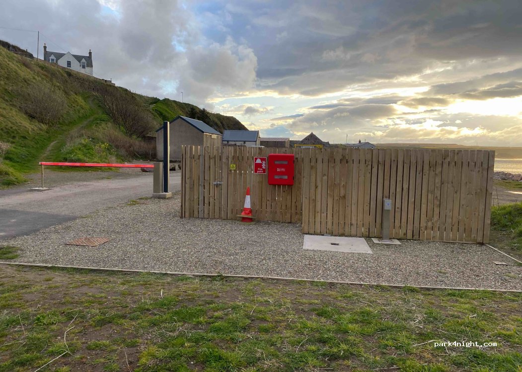 Cullen motor caravan site — foto 2
