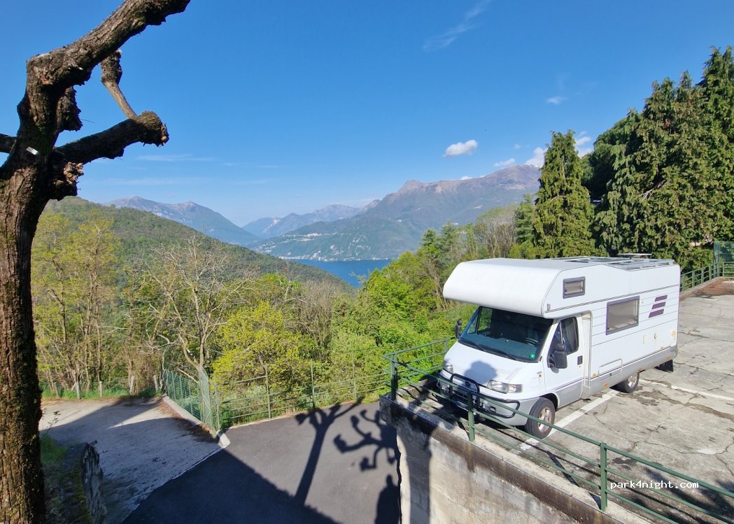(23838) Vendrogno - 7 Via Casanova Dottore — foto