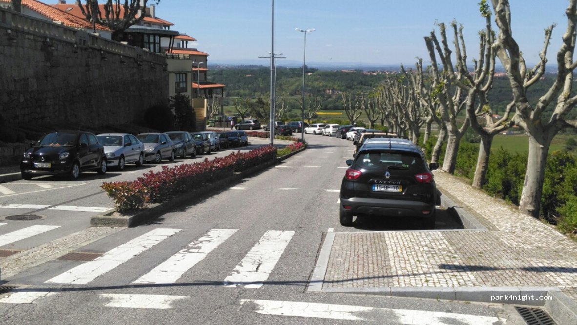 (6270) Seia - 33 Rua da Esplanada dos Combatentes da Grande Guerra — foto 4