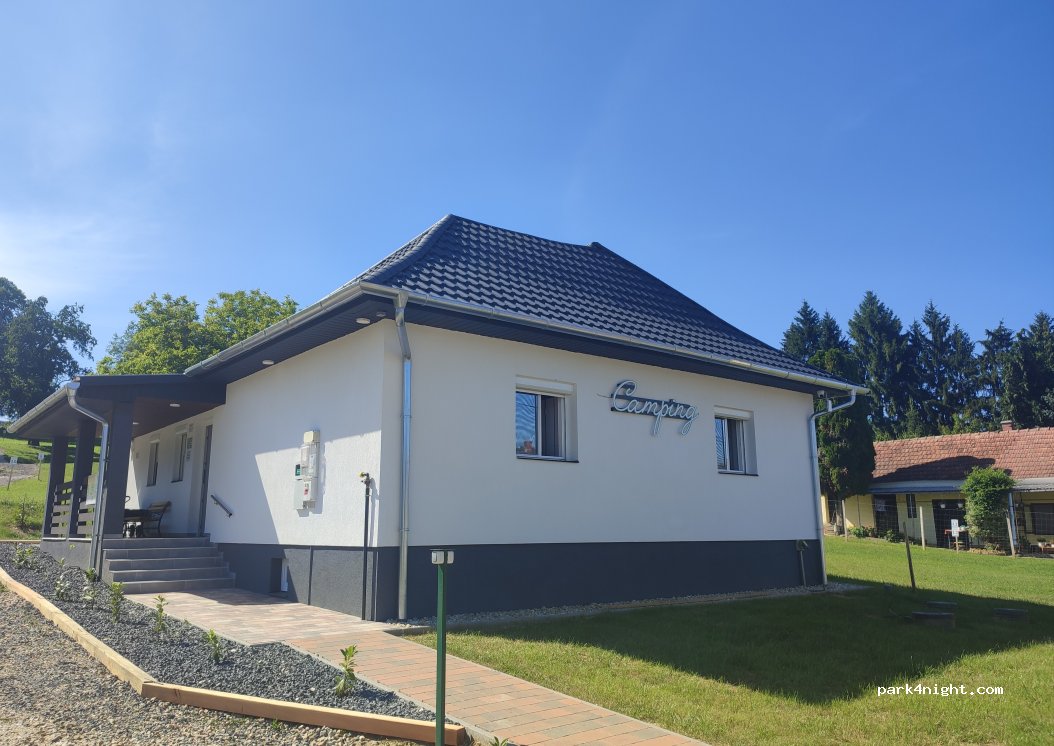 Zöld Zóna Lispe Camping — foto