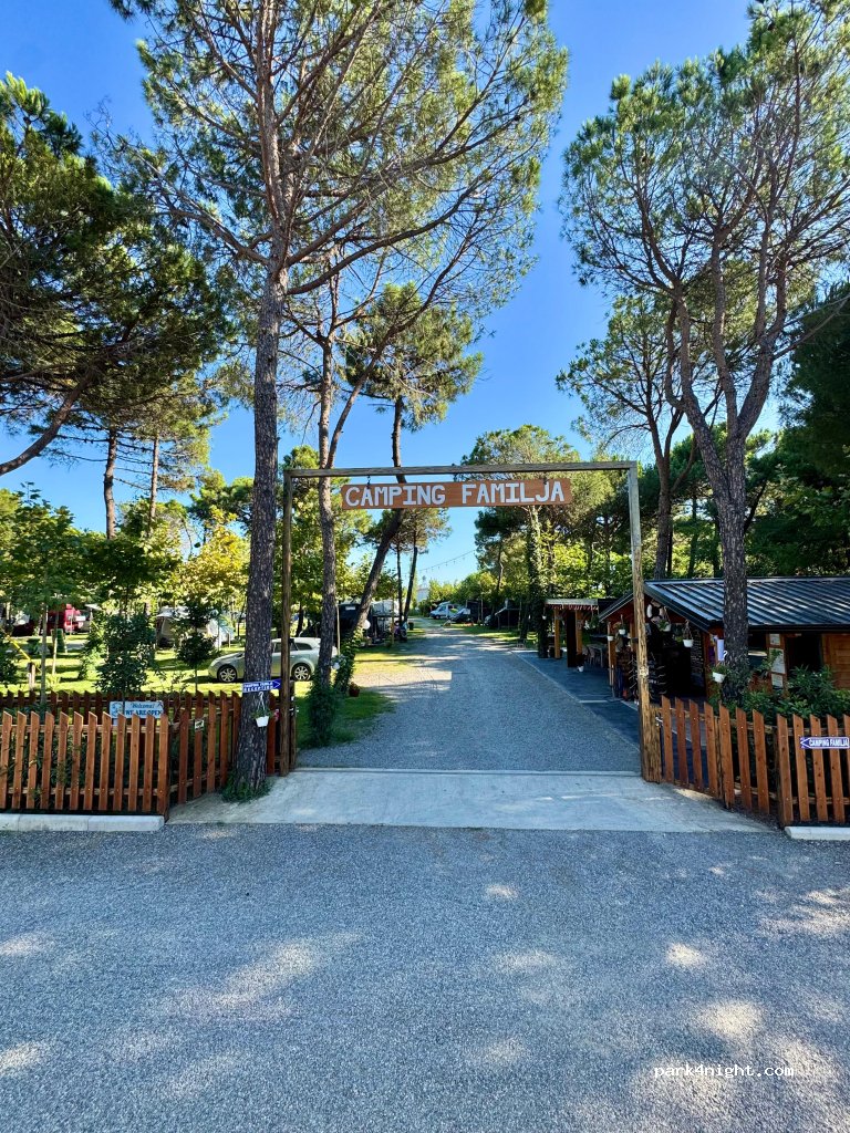 Camping Familja Albania — foto