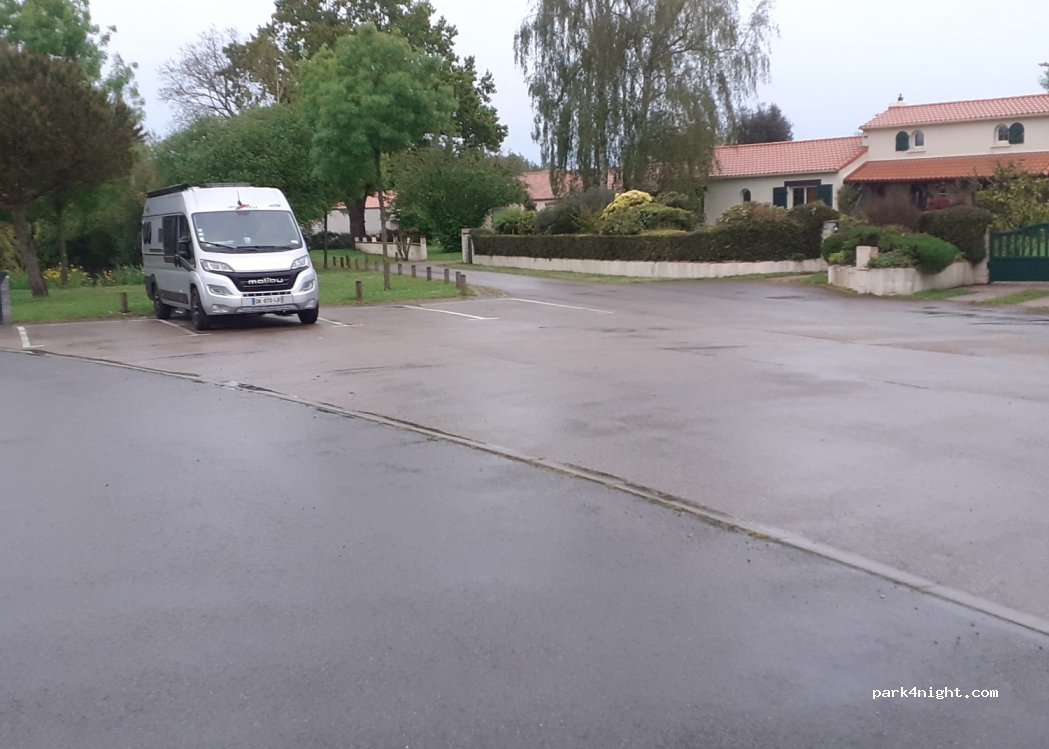 (44320) Chaumes-en-Retz - 8 Allée du Marchas — foto