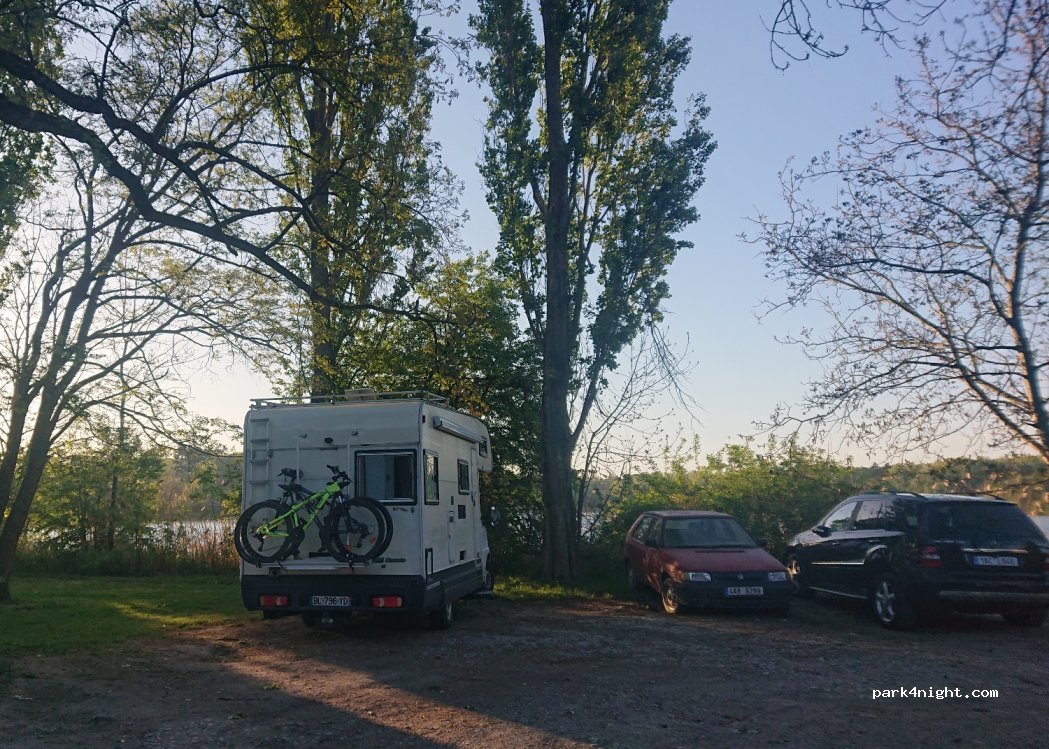 (253 01) Hostivice - Litovická — foto 2